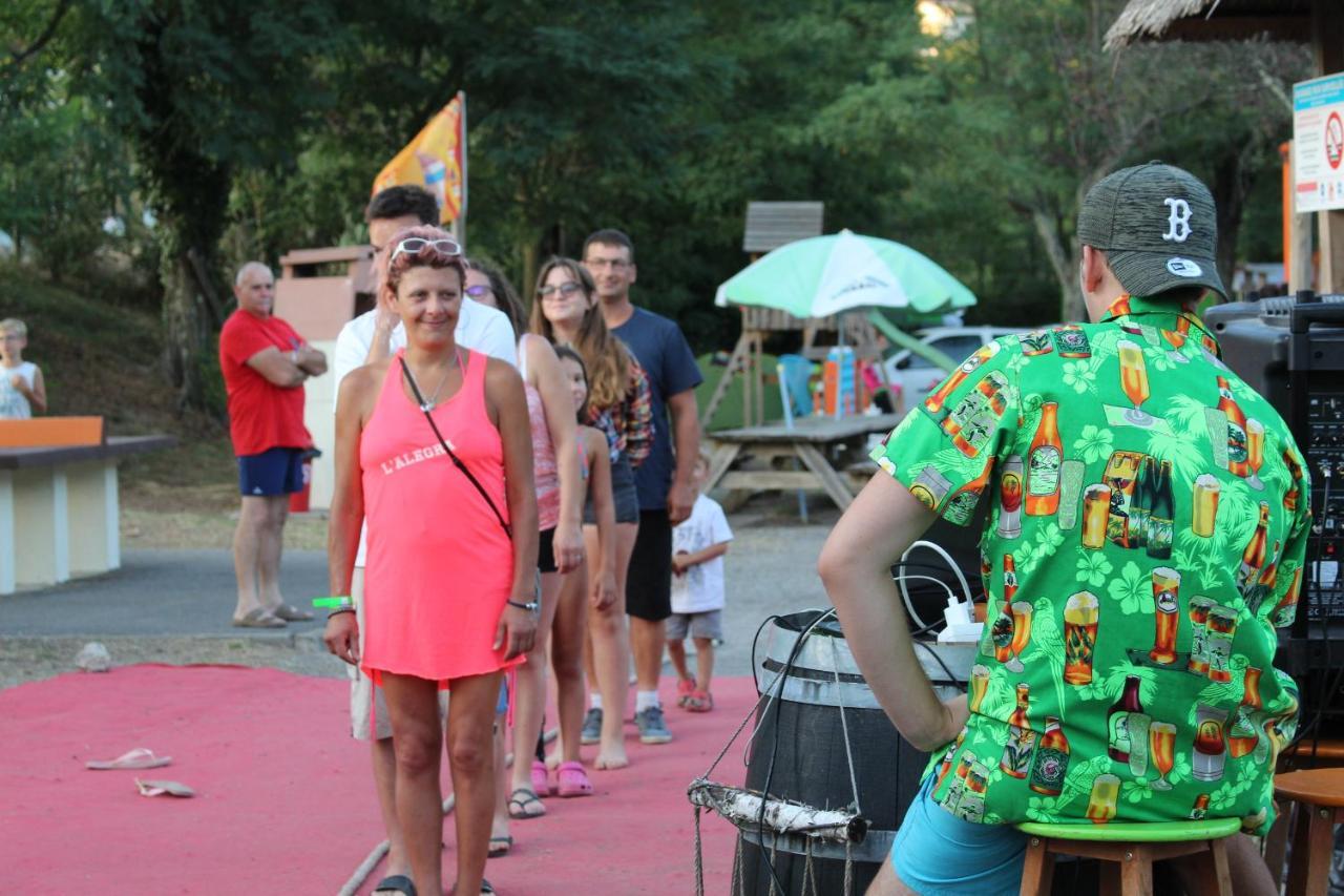 Camping Paradis Family Des Issoux *